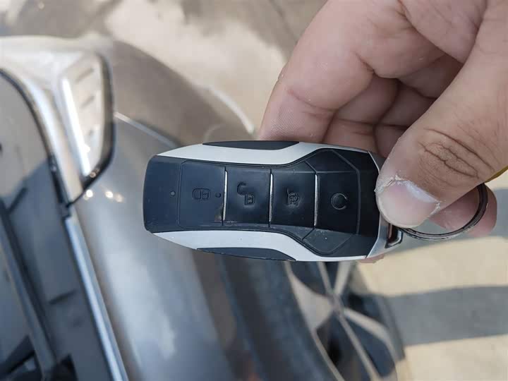 Фото 9 - BYD Song Plus Hybrid/EV