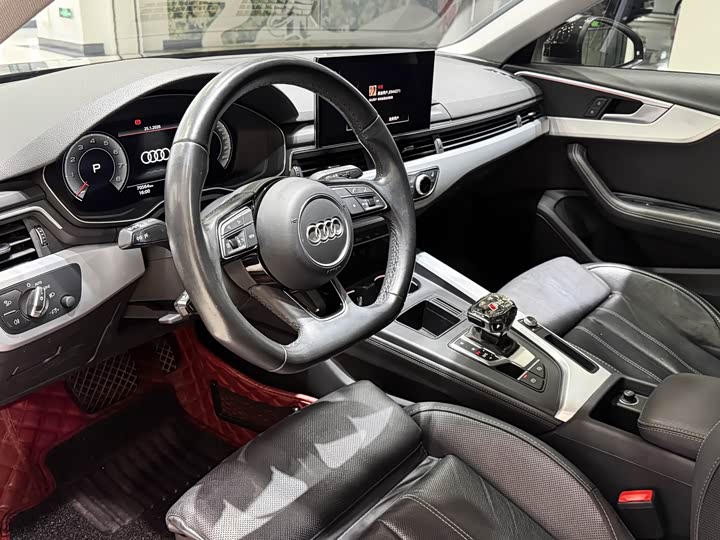 Фото 5 - Audi A4L