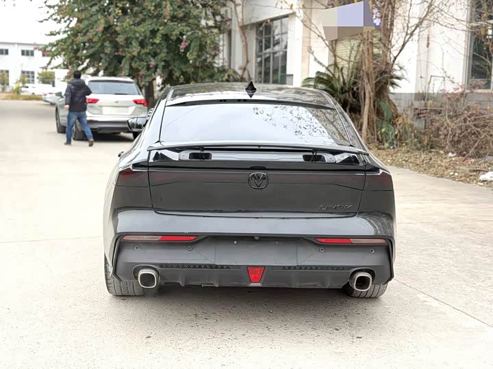 Фото 5 - Changan UNI-V