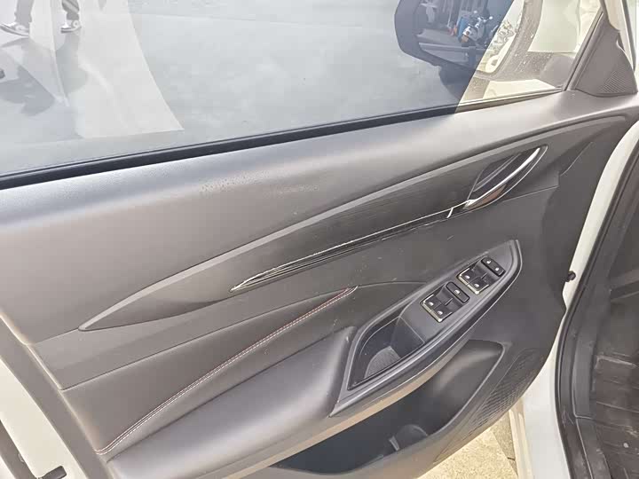 Фото 7 - Changan Oshan X5