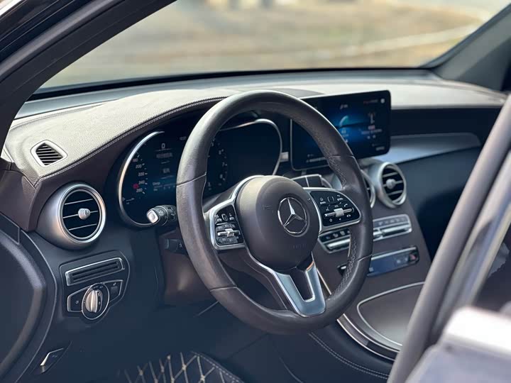 Фото 7 - Mercedes-Benz GLC-Class