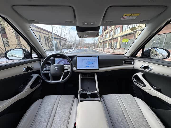 Фото 6 - BYD Yuan Up