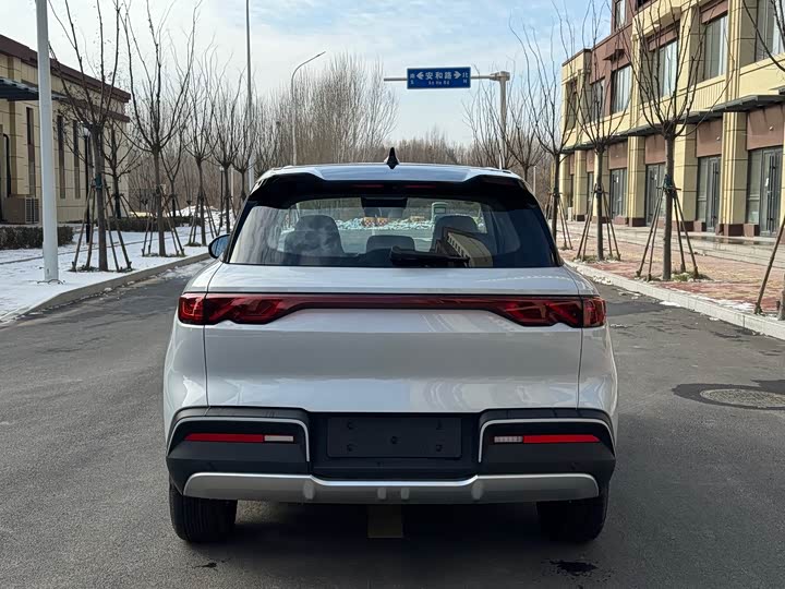 Фото 8 - BYD Yuan Up