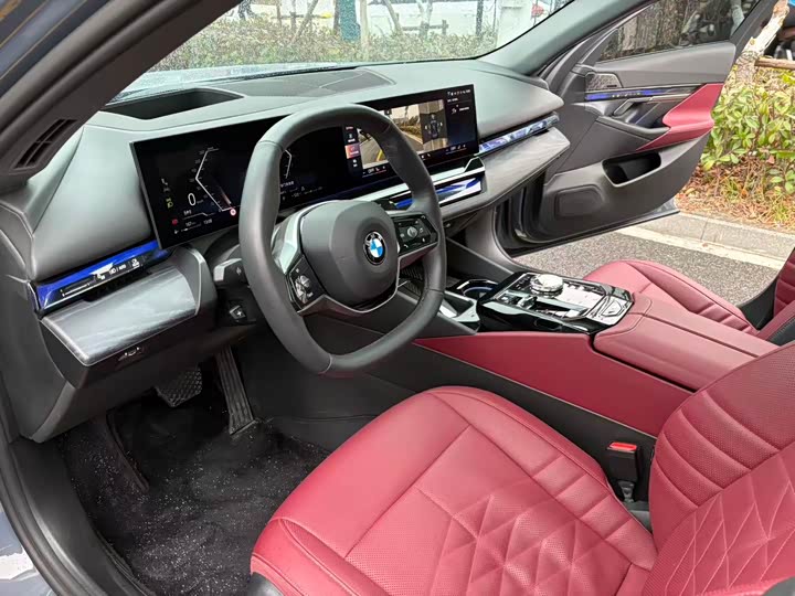 Фото 7 - BMW 5 Series