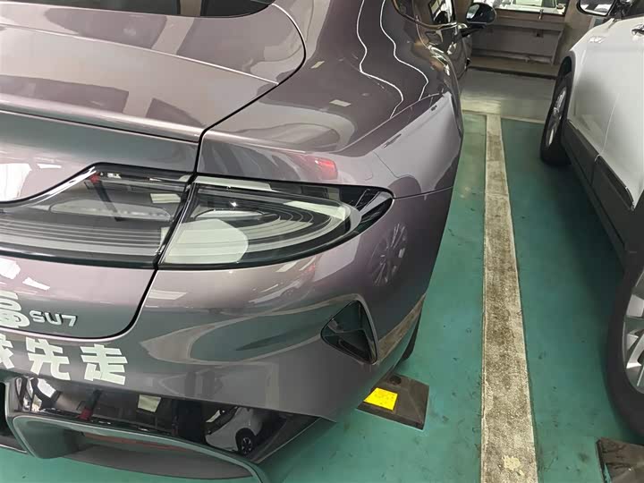 Фото 8 - Xiaomi SU7