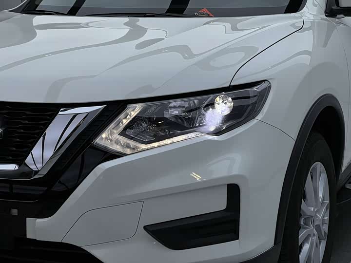 Фото 3 - Nissan X-Trail