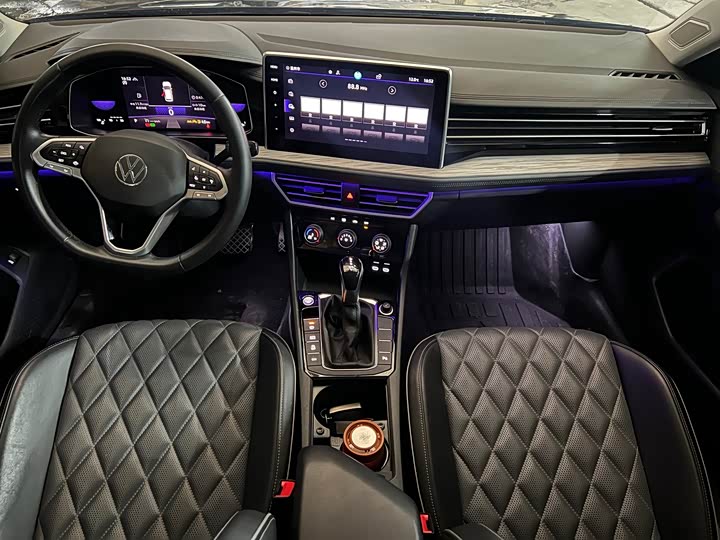 Фото 7 - Volkswagen Sagitar L