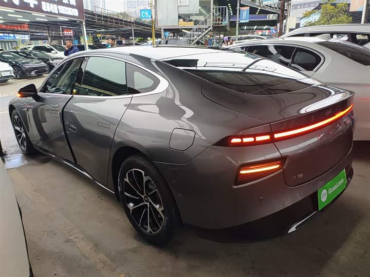 Фото 5 - XPeng P7