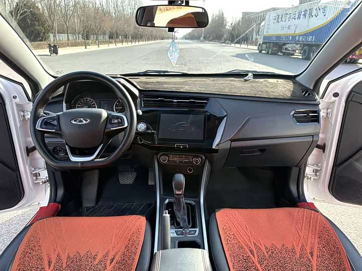 Фото 6 - Chery Tiggo 3x