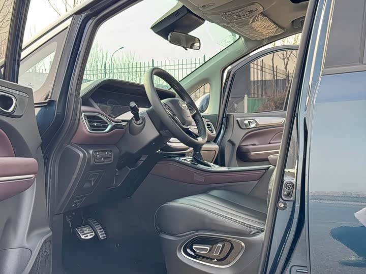 Фото 3 - GAC Trumpchi M6