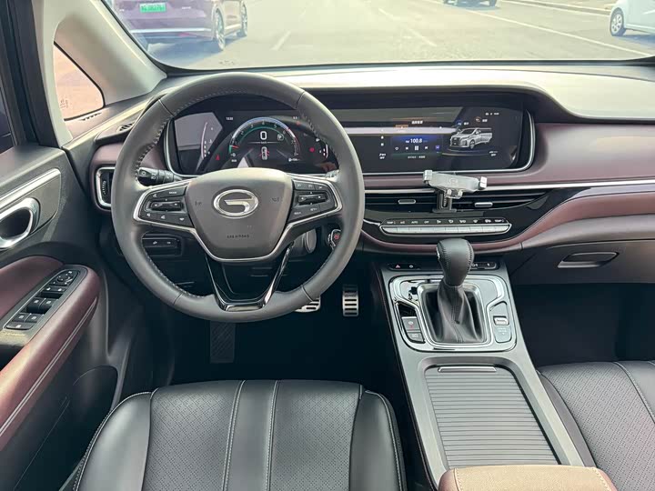 Фото 5 - GAC Trumpchi M6