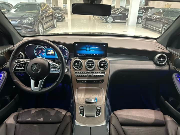 Фото 6 - Mercedes-Benz GLC-Class