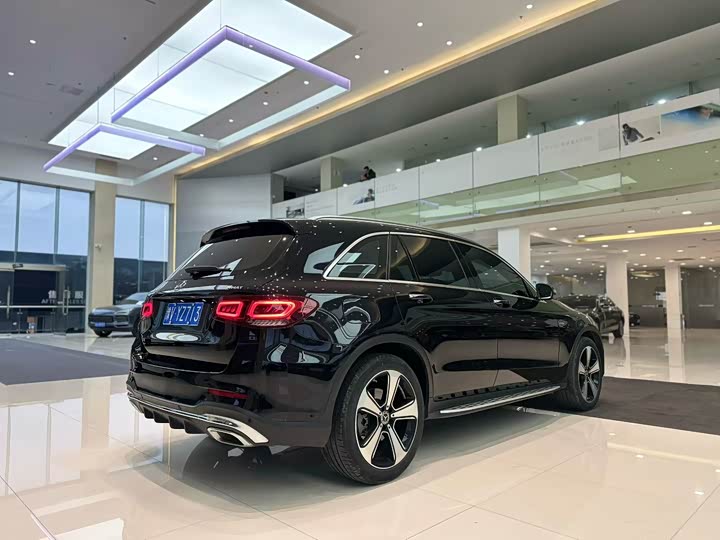Фото 9 - Mercedes-Benz GLC-Class