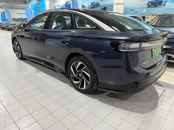 Фото 8 - Volkswagen ID.7 Vizzion