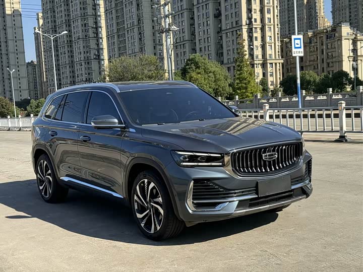 Фото 3 - Geely Monjaro