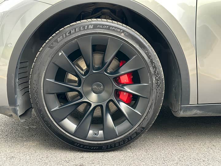 Фото 7 - Tesla Model Y