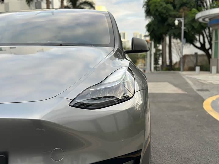 Фото 9 - Tesla Model Y