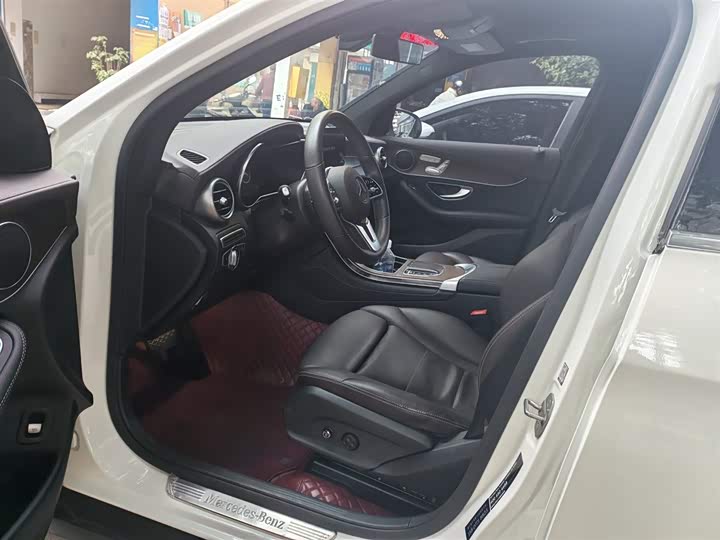 Фото 8 - Mercedes-Benz GLC-Class