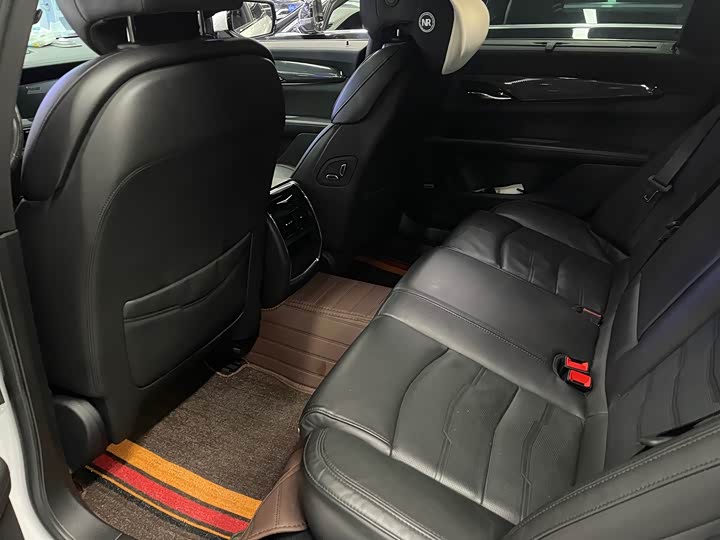 Фото 6 - Cadillac CT6