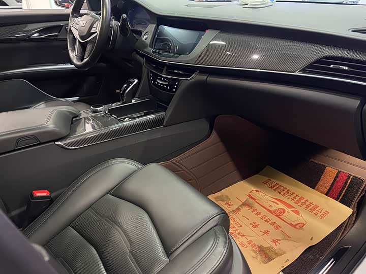 Фото 7 - Cadillac CT6