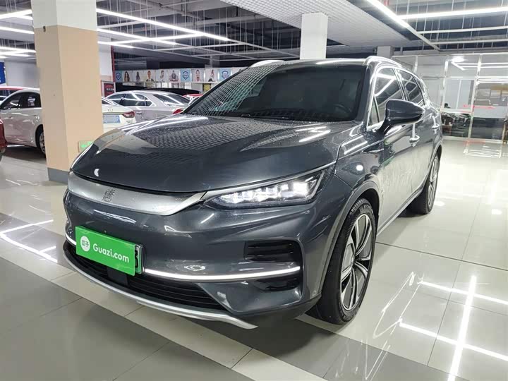 Фото 1 - BYD Tang Hybrid/EV
