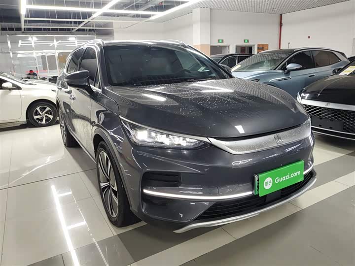 Фото 4 - BYD Tang Hybrid/EV
