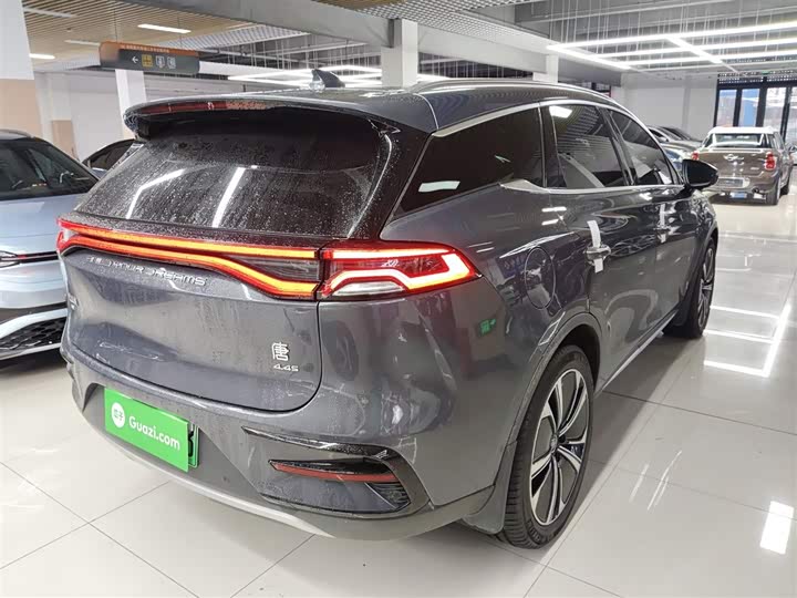Фото 7 - BYD Tang Hybrid/EV