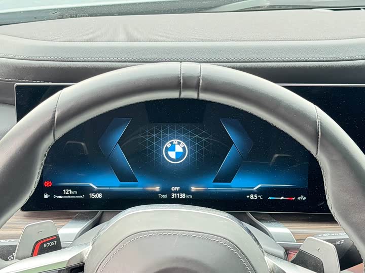 Фото 9 - BMW 7 Series