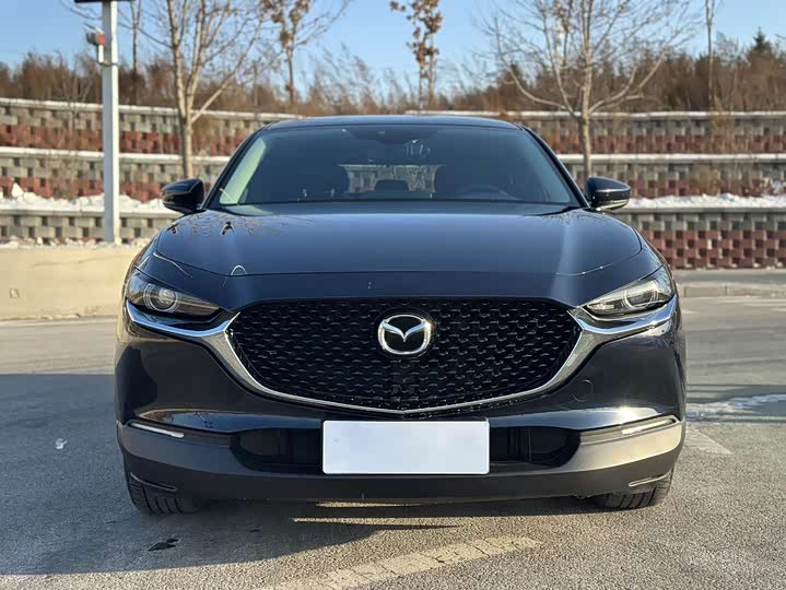 Фото 2 - Mazda CX-30