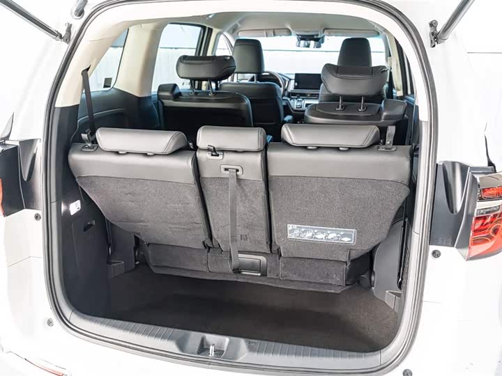 Фото 9 - Honda Odyssey