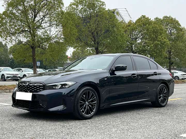 Фото 1 - BMW 3 Series