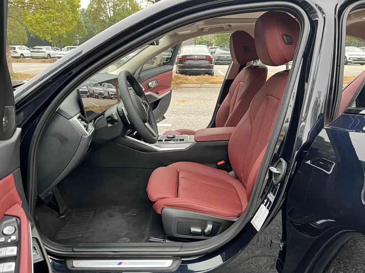 Фото 4 - BMW 3 Series