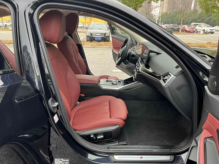 Фото 6 - BMW 3 Series