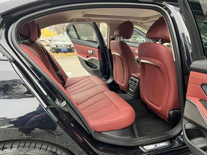 Фото 7 - BMW 3 Series