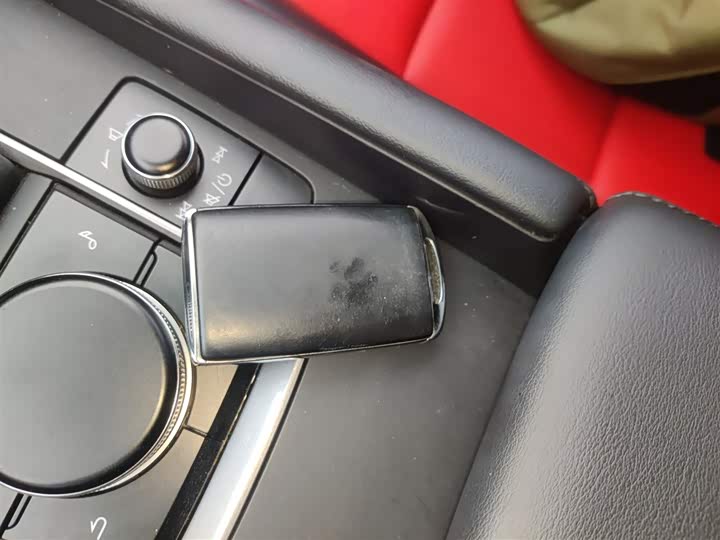 Фото 9 - Mazda 3 (Axela)