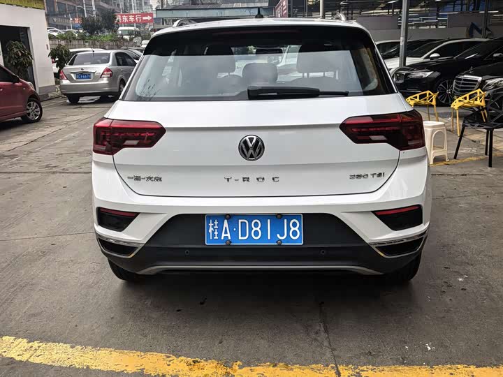 Фото 5 - Volkswagen T-Roc