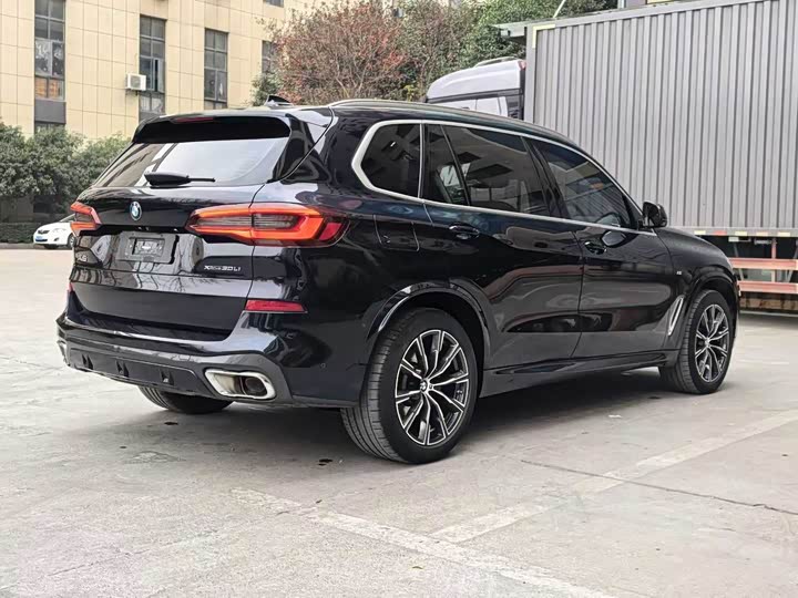 Фото 7 - BMW X5