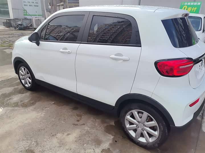 Фото 5 - Leapmotor T03