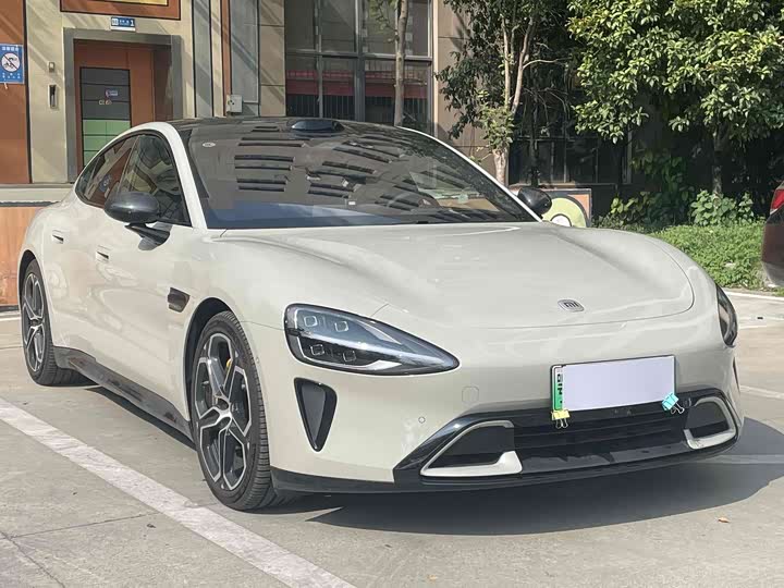 Фото 3 - Xiaomi SU7