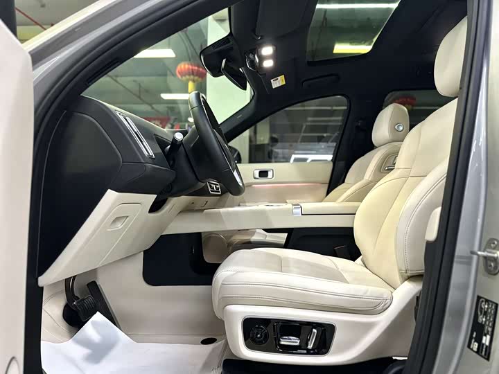 Фото 4 - LiXiang L9