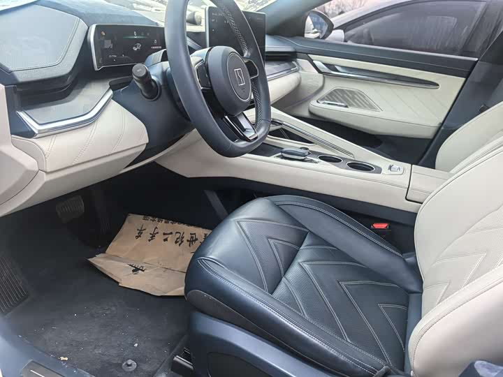 Фото 6 - Zeekr 001