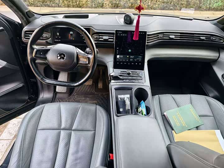 Фото 6 - Nio ES8