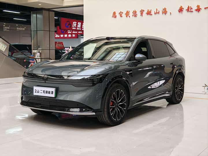 Фото 1 - Zeekr 7X