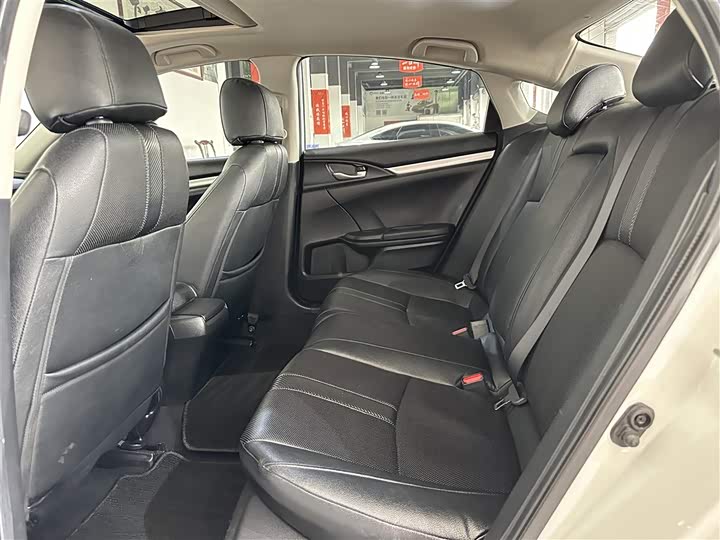 Фото 5 - Honda Civic