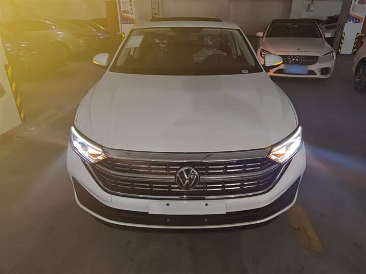 Фото 3 - Volkswagen Sagitar L