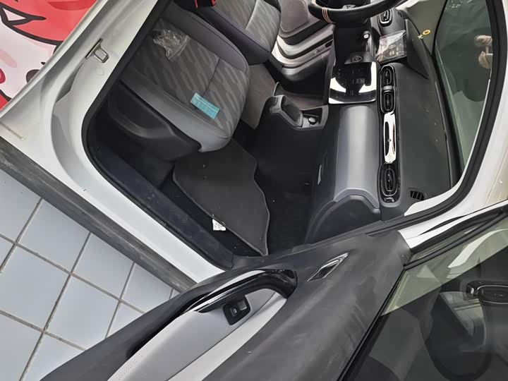 Фото 8 - Leapmotor T03