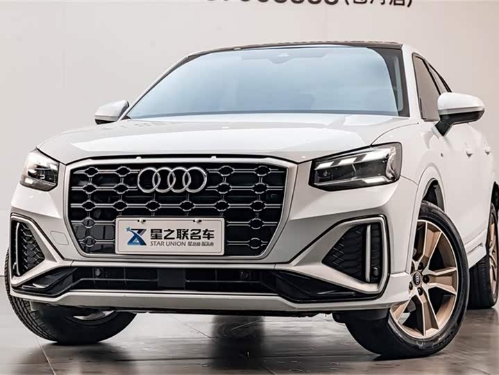 Фото 3 - Audi Q2L