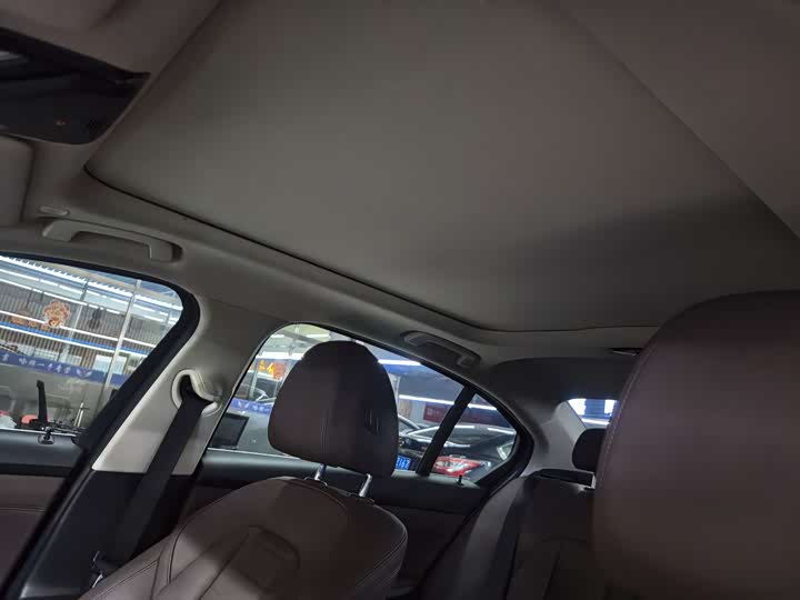 Фото 8 - BMW 3 Series