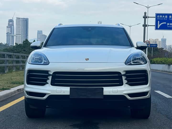 Фото 2 - Porsche Cayenne