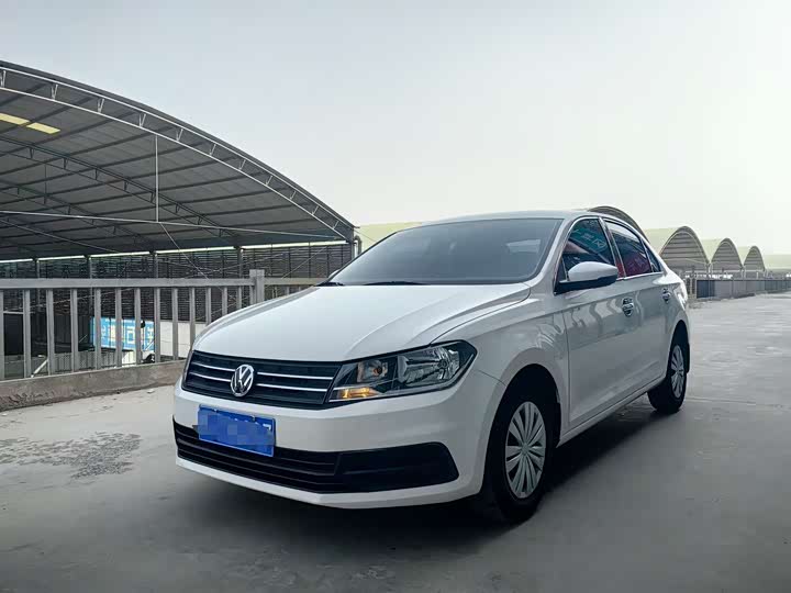 Фото 1 - Volkswagen Santana